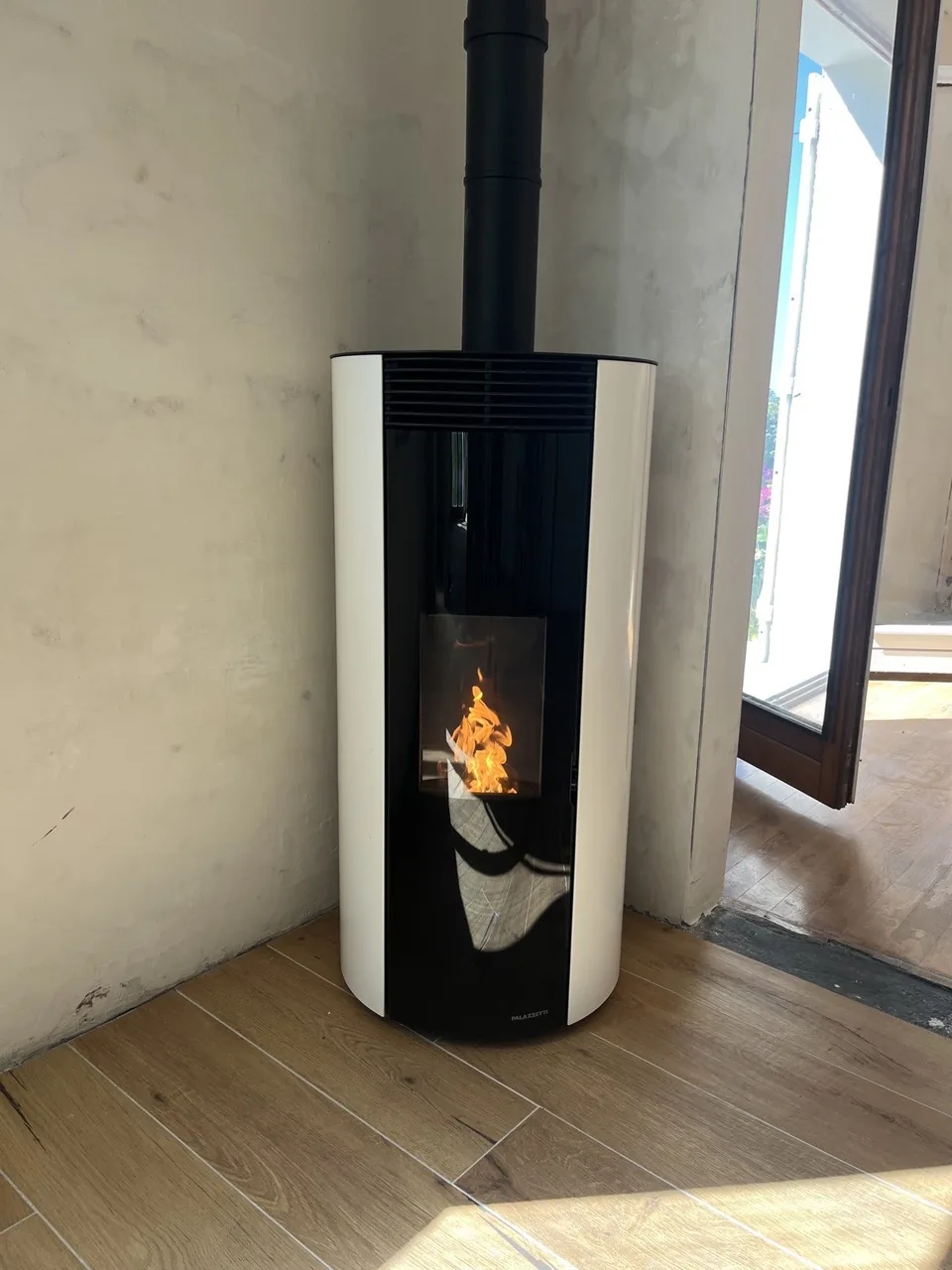 Poêle à granulés Palazzetti Ecofire Emily 9 installé à Chagny (71)